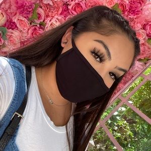 Meet your Posher, Katelyn